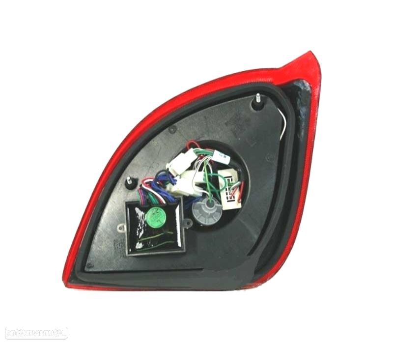 FAROLINS TRASEIROS LED PARA FORD FIESTA MK4 96-02 VERMELHO CROMADO - 5