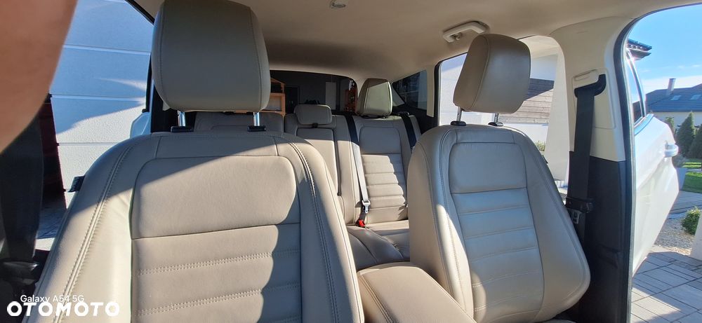 Ford Escape 2.0 EcoBoost AWD Titanium - 19