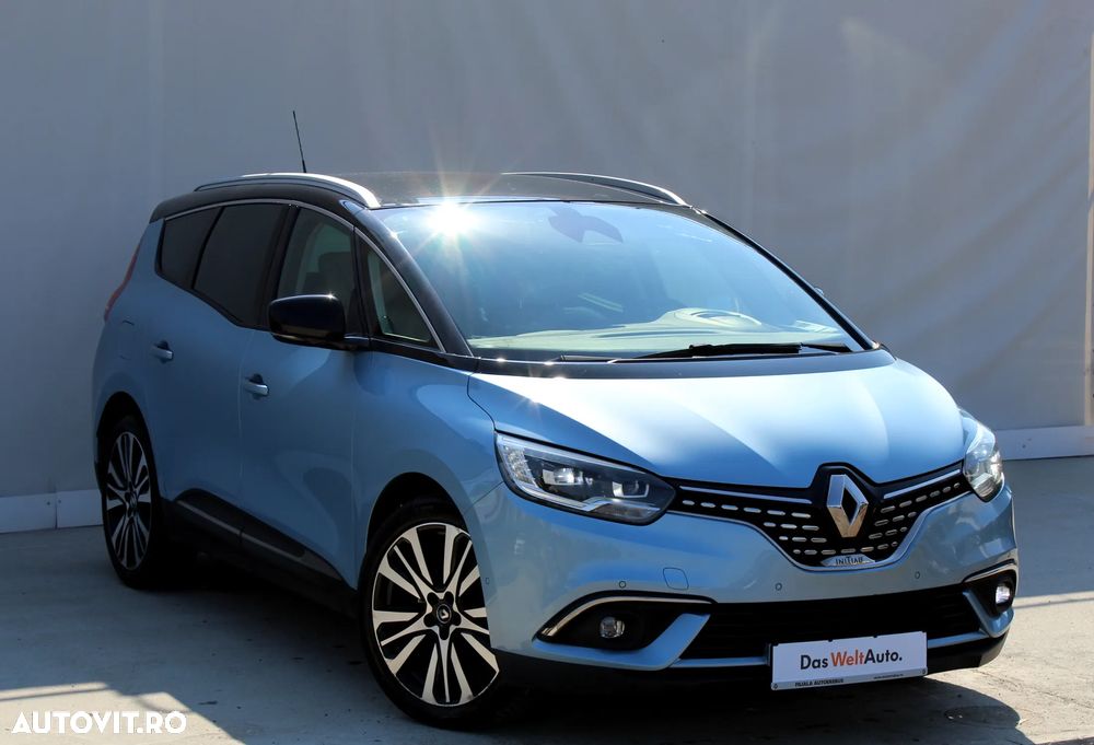 Renault Grand Scenic - 16