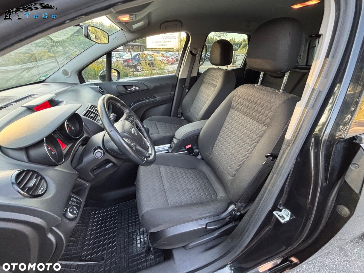 Opel Meriva 1.4 T Design Edition S&S - 18