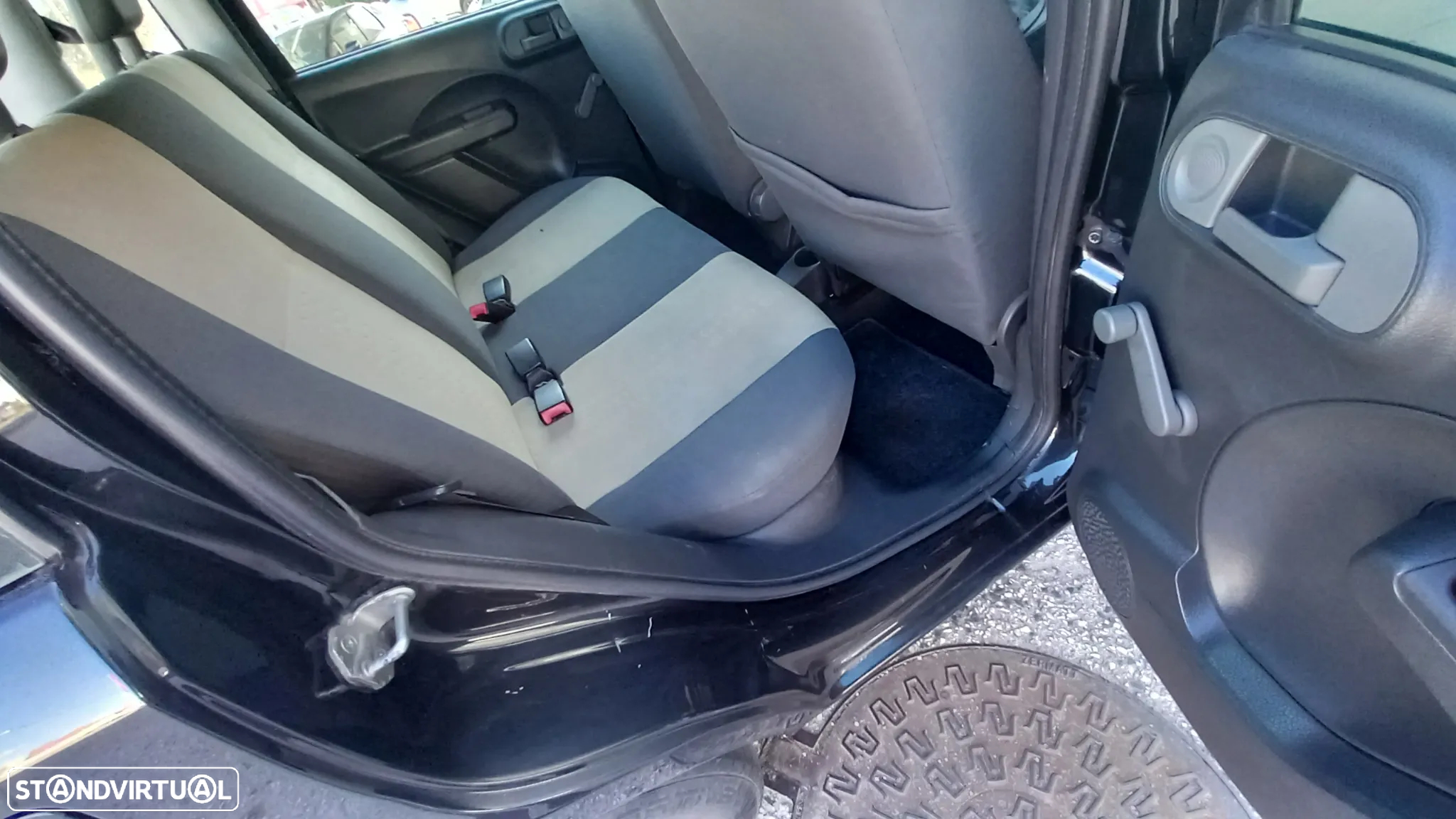 Fiat Panda 1.3 16V Multijet Dynamic - 21
