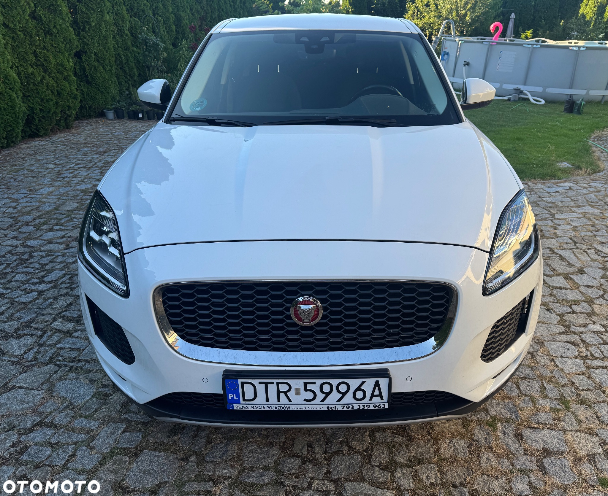 Jaguar E-Pace 2.0 i4D AWD - 13