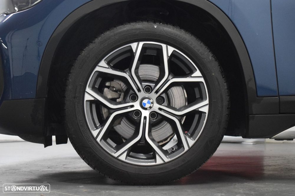 BMW X1 25 e xDrive xLine - 24