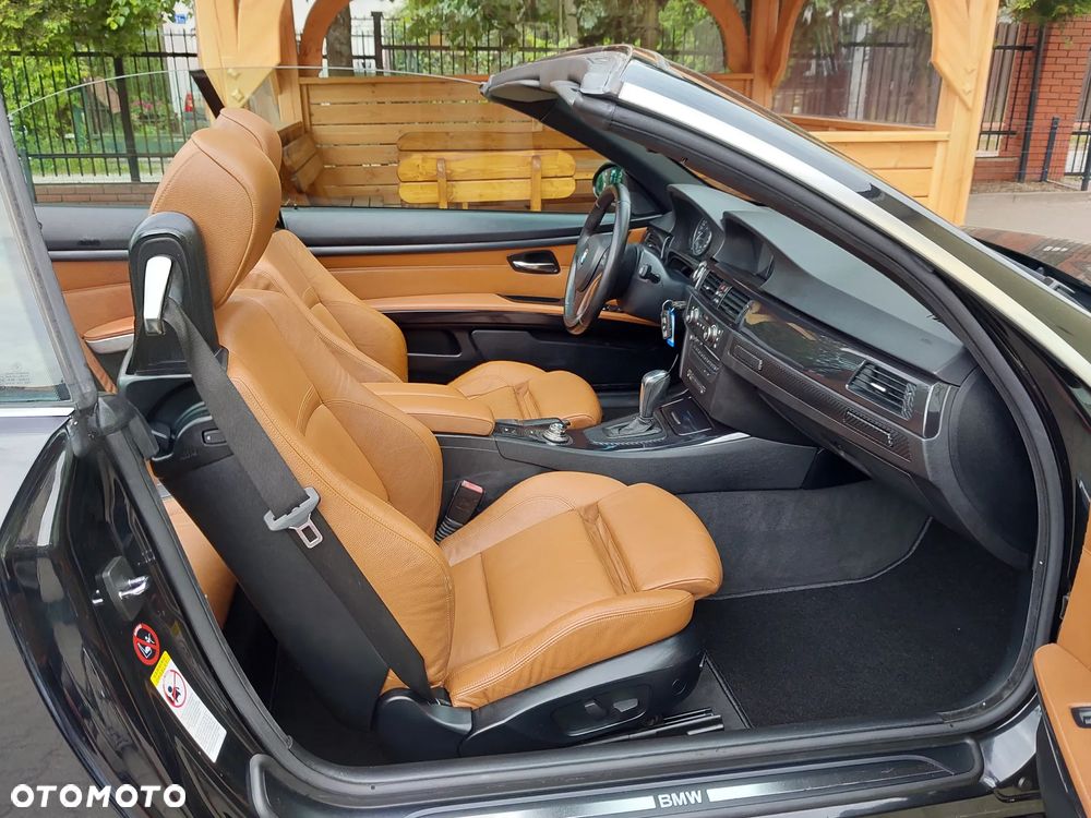 BMW Seria 3 320i Edition Exclusive - 13
