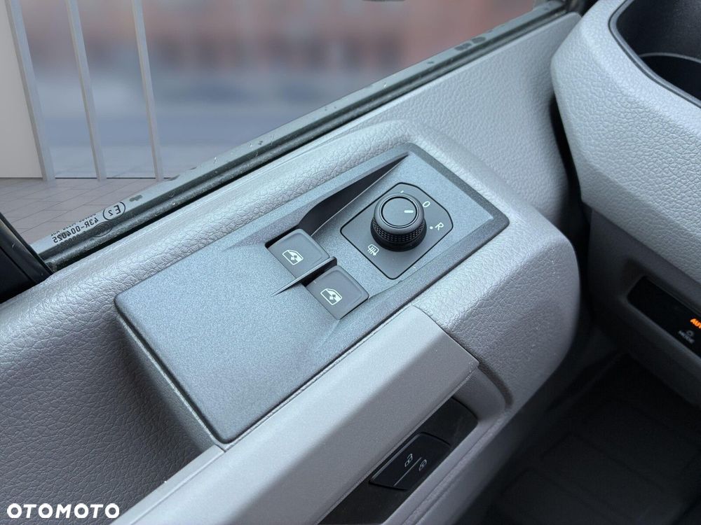 Volkswagen Crafter 35 Brygadówka LONG/L5H3, 2.0 BiTDI 163KM, 4490mm, Wysoki dach, r.o. 4490 mm, manualna 6-biegowa - 30