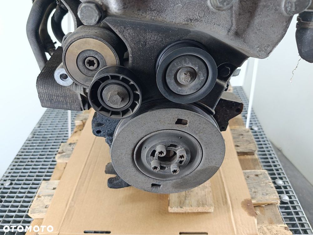 SILNIK OPEL SIGNUM Z19DTH 1.9 CDTI - 9