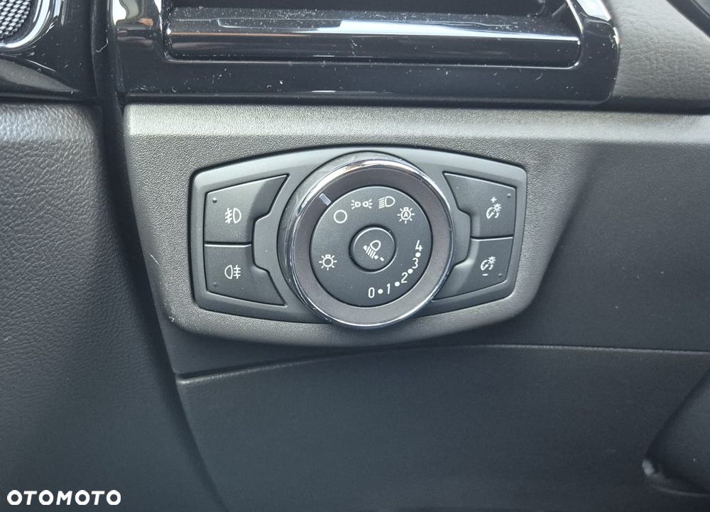 Ford Mondeo 2.0 EcoBlue ST-Line - 27