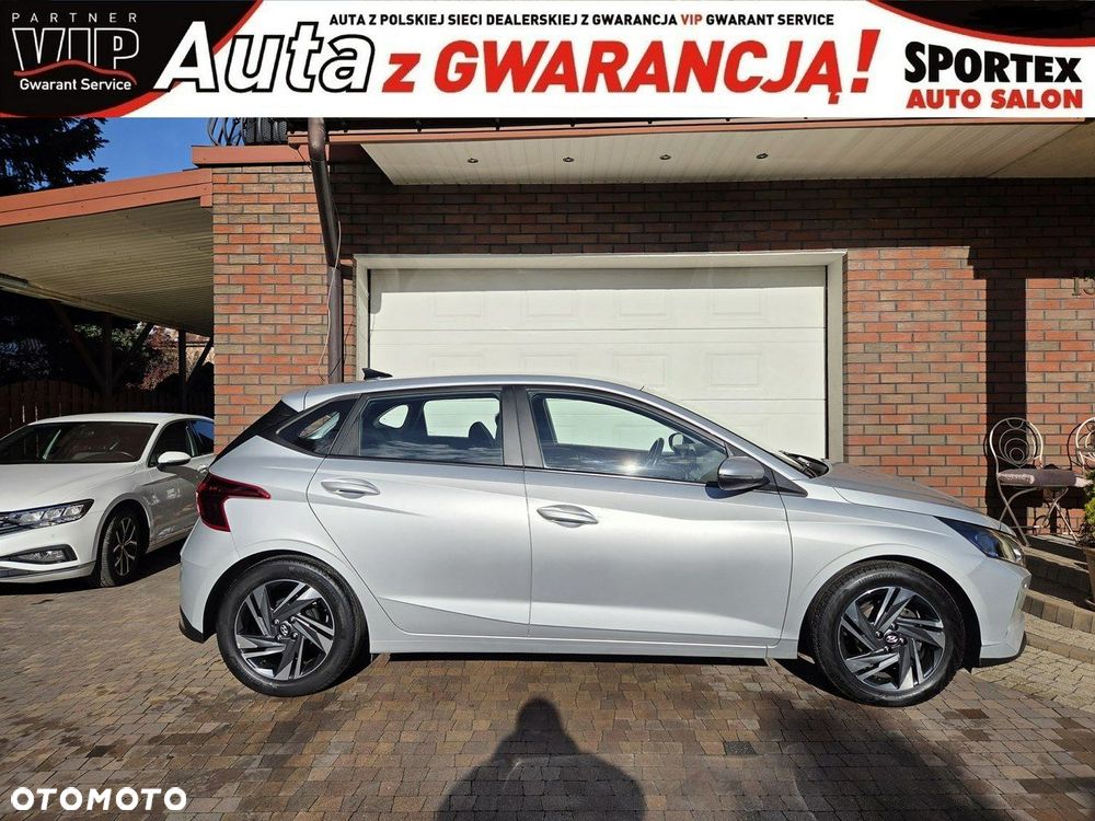 Hyundai i20 1.2 Modern - 8