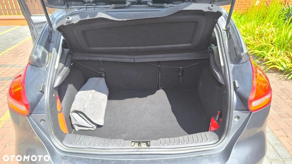 Ford Focus - 15