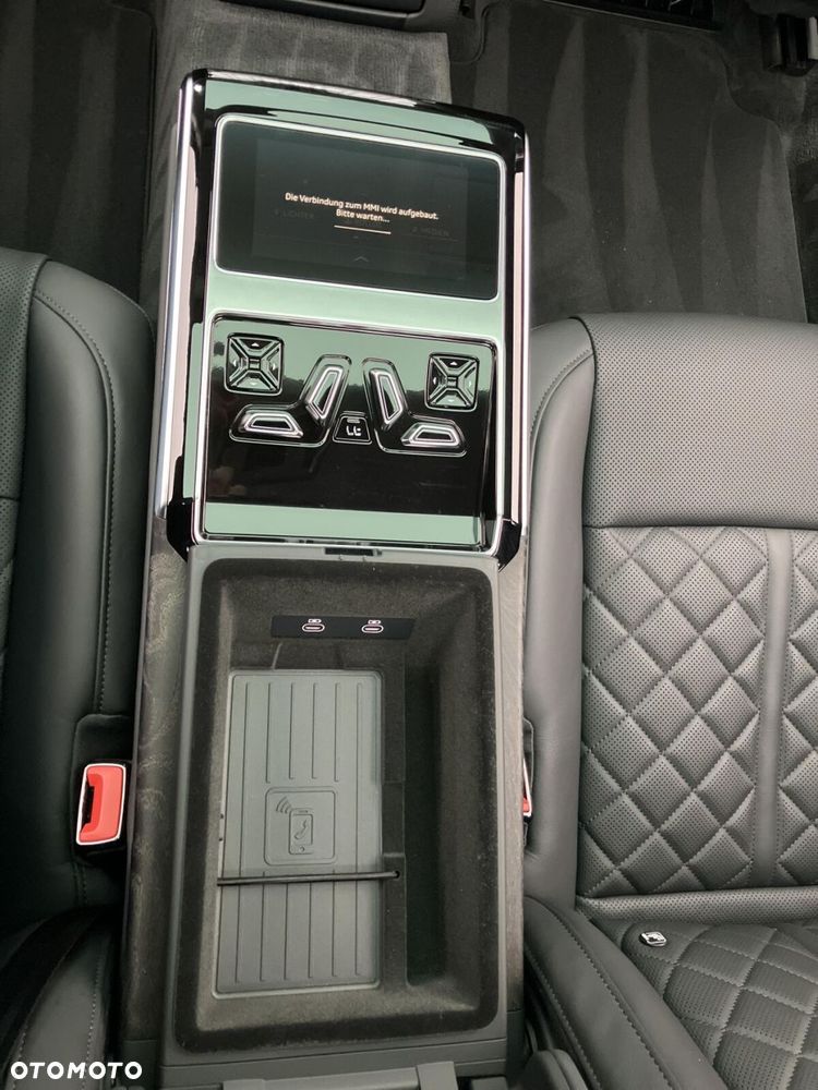 Audi A8 - 19