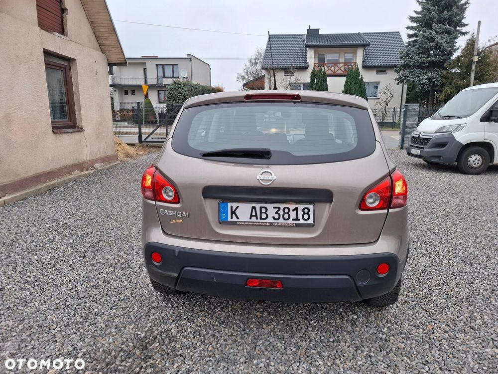 Nissan Qashqai - 2
