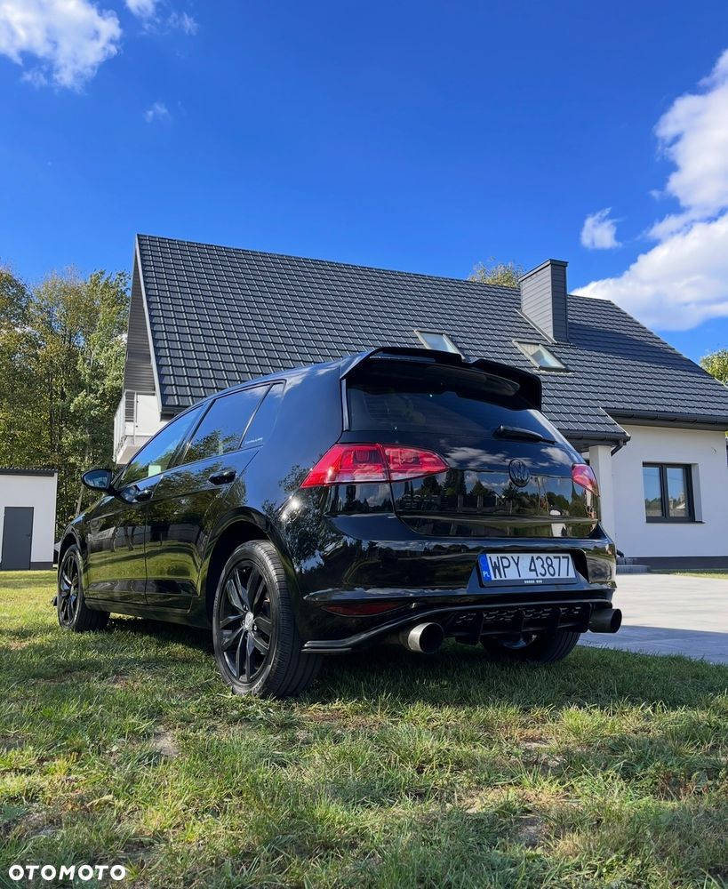 Volkswagen Golf - 4