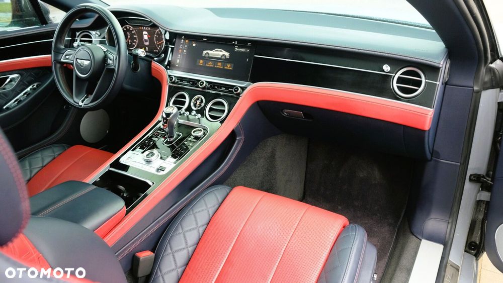 Bentley Continental GT - 12