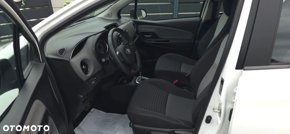 Toyota Yaris 1.5 VVT-iE Comfort - 8