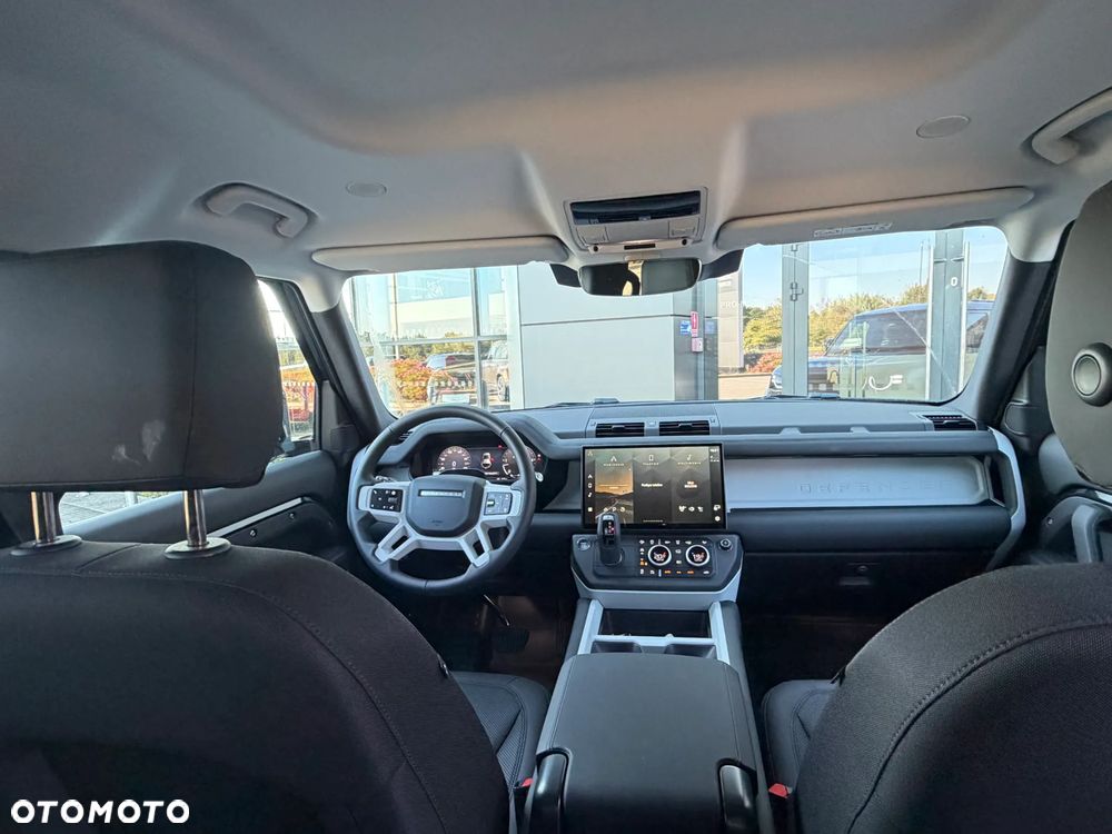 Land Rover Defender 3.0 D250 mHEV S - 11