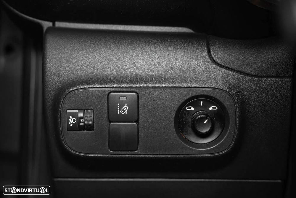 Citroën C3 Pure Tech S&S EAT6 Shine Pack - 27
