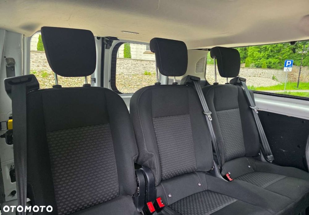 Ford Transit Custom - 32