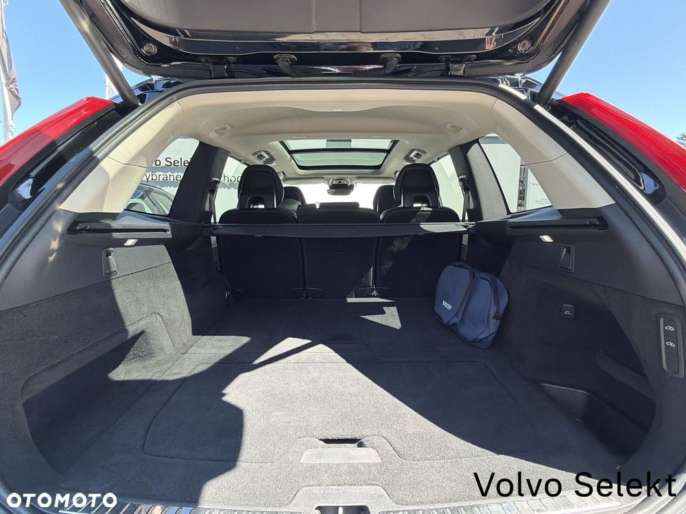 Volvo XC 90 - 28