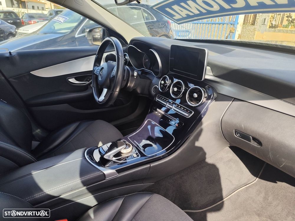 Mercedes-Benz C 350 e - 30