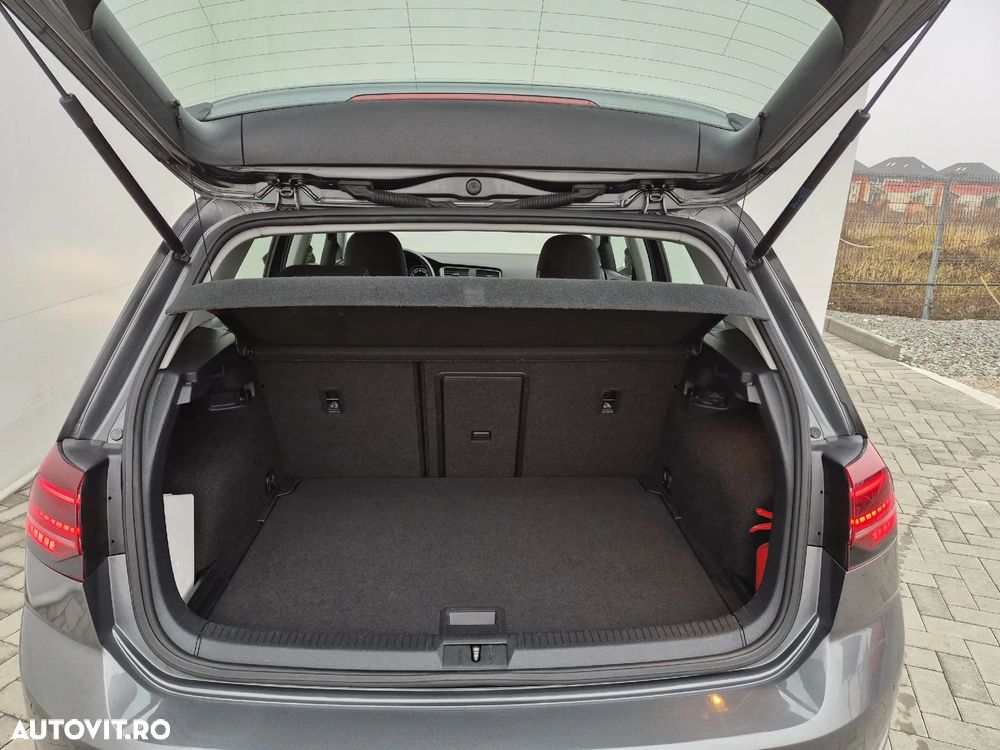 Volkswagen Golf 1.5 TSI Comfortline - 21