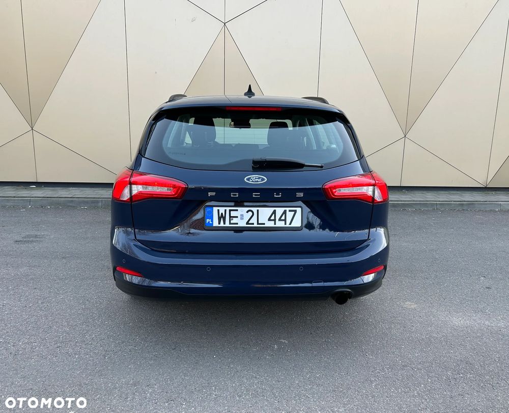 Ford Focus 1.0 EcoBoost Trend - 14