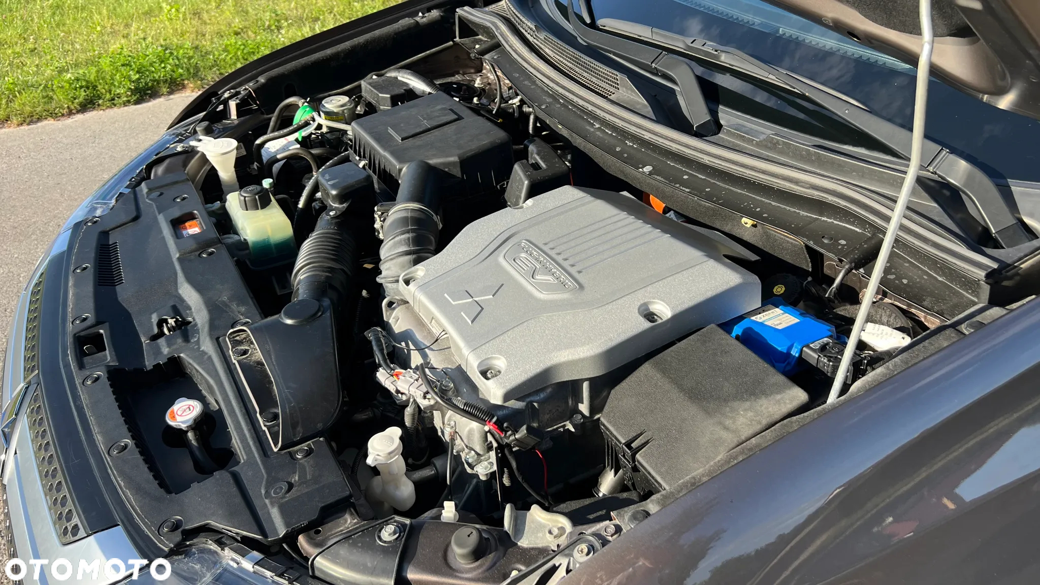 Mitsubishi Outlander - 38