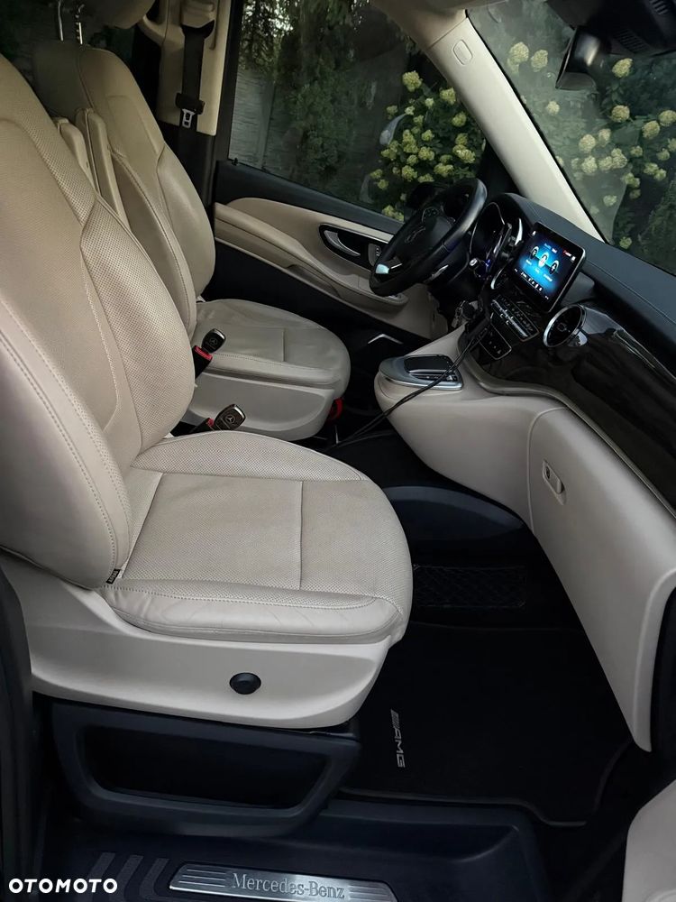 Mercedes-Benz Klasa V 300 d Exclusive 9G-Tronic (d³ugi) - 17