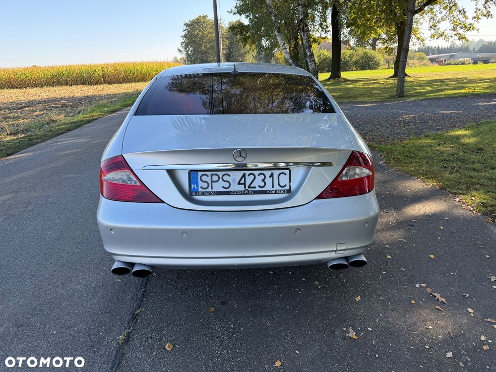Mercedes-Benz CLS - 6