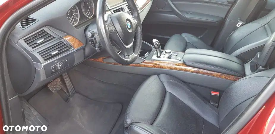 BMW X6 xDrive35i - 10