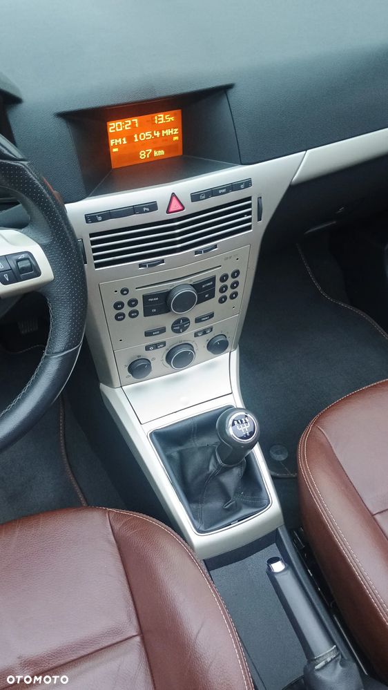Opel Astra 1.8 Cosmo - 31