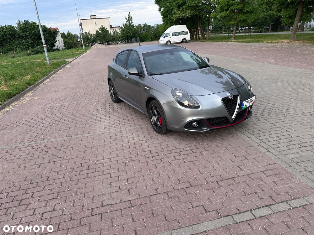 Alfa Romeo Giulietta 1.6 JTDM - 22