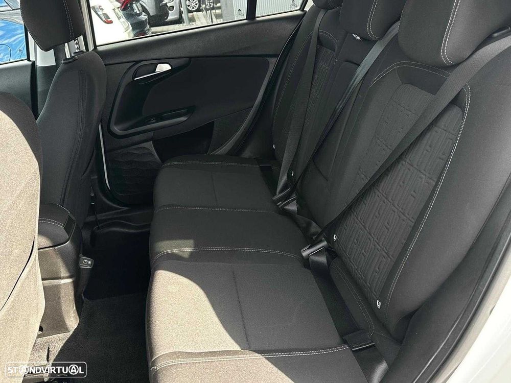 Fiat Tipo Station Wagon Cross 1.0 GSE T3 Cross - 23