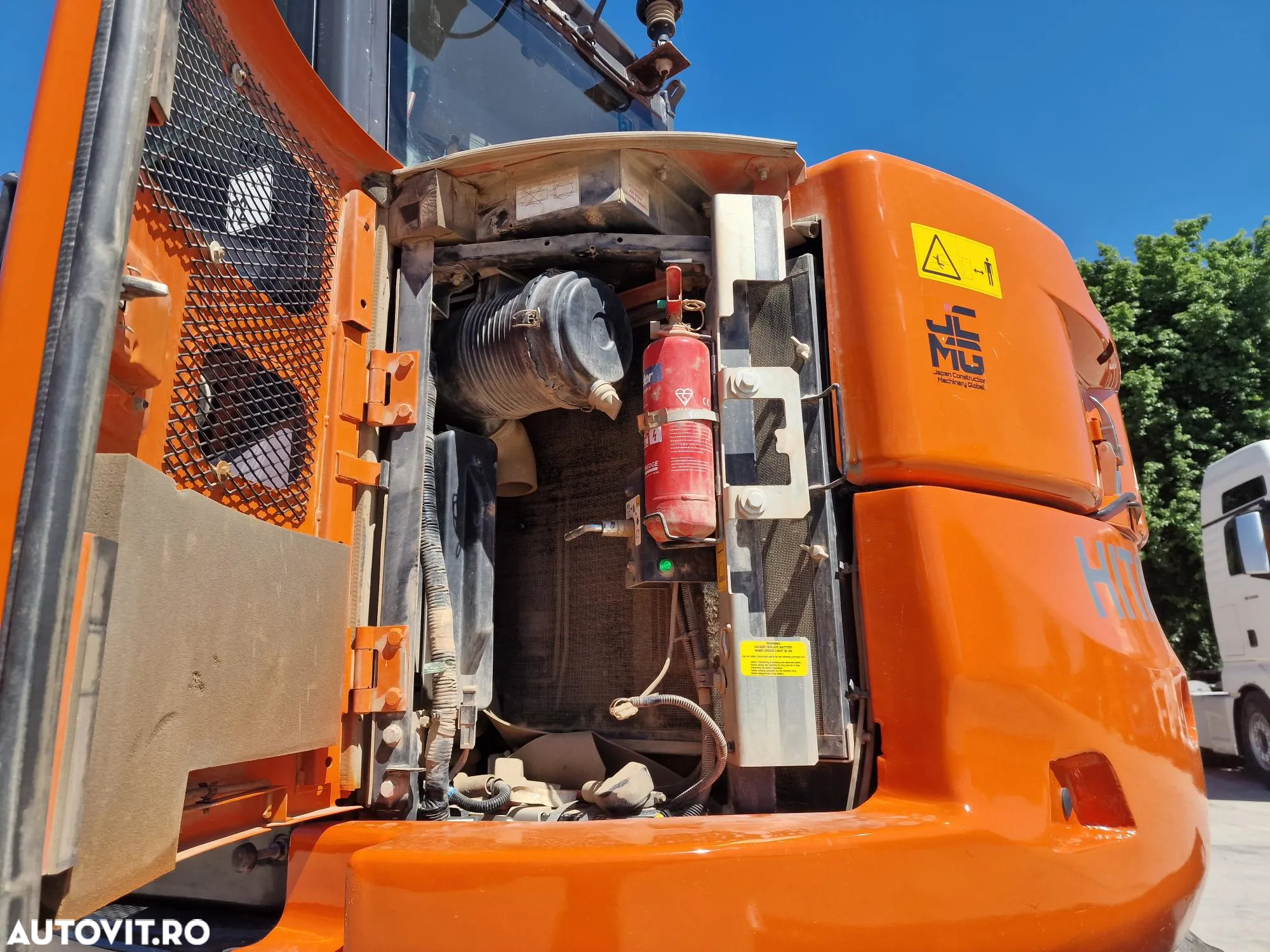 Hitachi ZX85, 2023, 19.85, Cupla rapida si 3 cupe-63.900 eur+Tva., camera spate, camelre laterale, senzori detectie parametru, senile cauciuc 90% ok, posibilite leasing 4 ani, CA NOU-PROMOTIE 63900 EUR+tva - 15