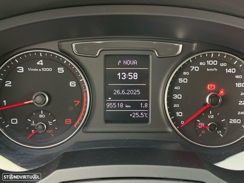 Audi Q3 1.4 TFSI CoD Sport - 9