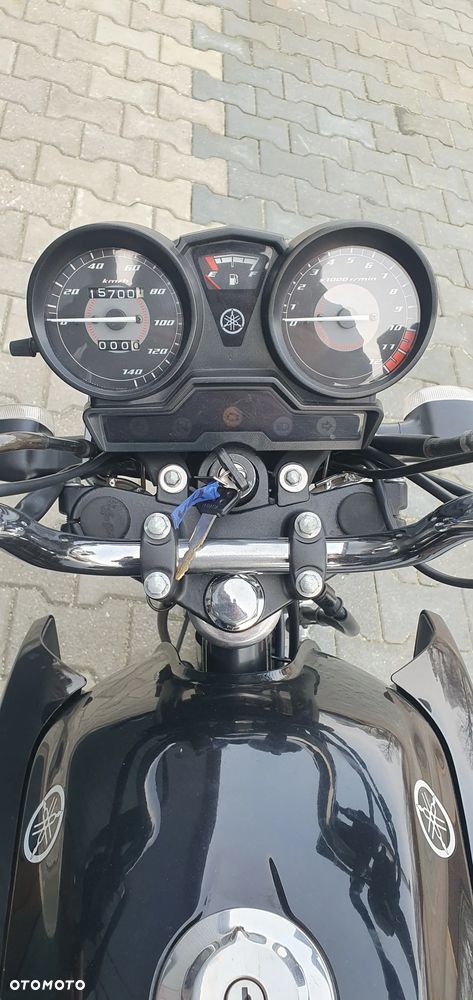 Yamaha YBR - 6
