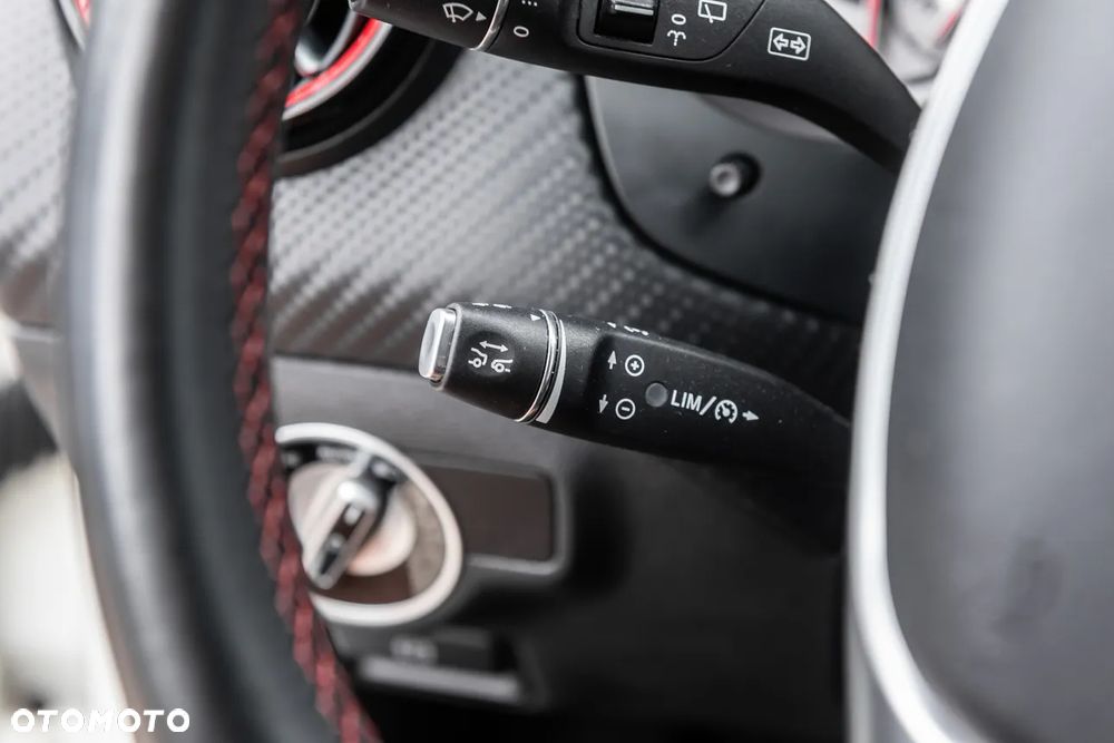 Mercedes-Benz Klasa A 250 Sport - 33