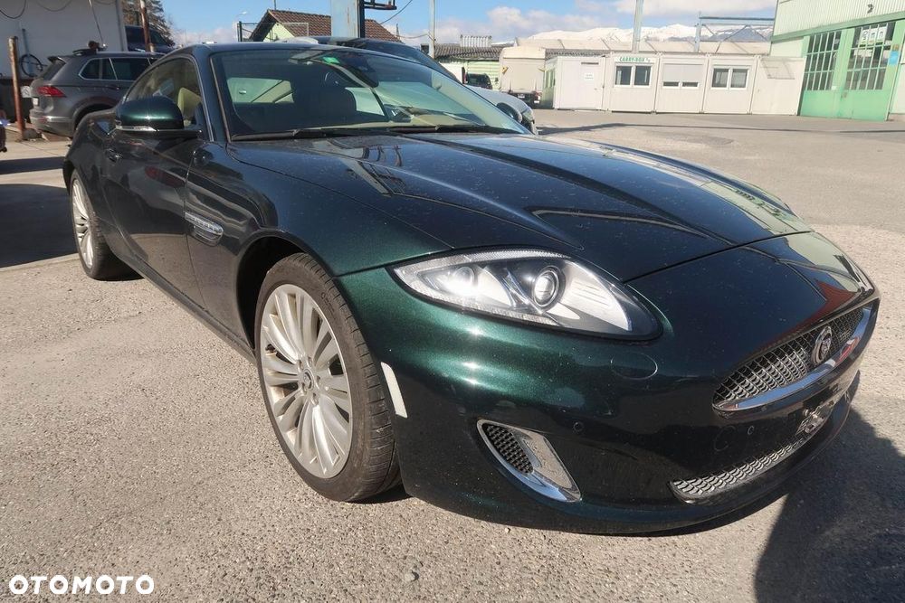 Jaguar XK 5.0 Portfolio - 1