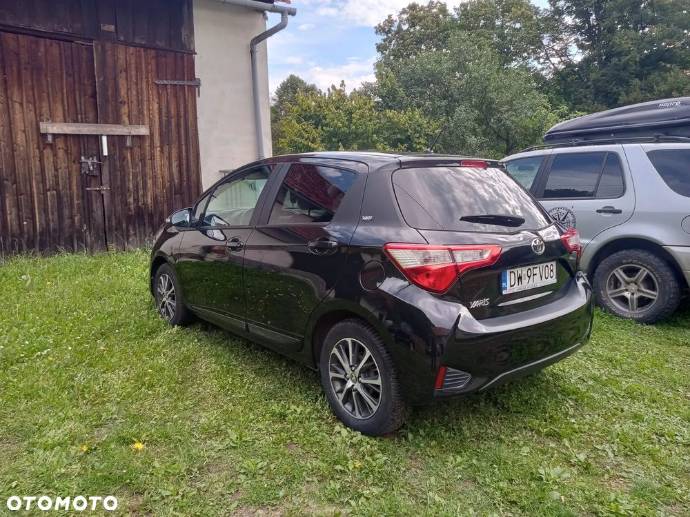 Toyota Yaris 1.5 20th Anniversary - 3
