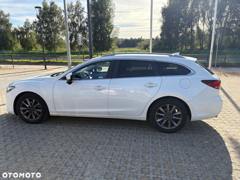 Mazda 6 2.0 SkyMotion - 1