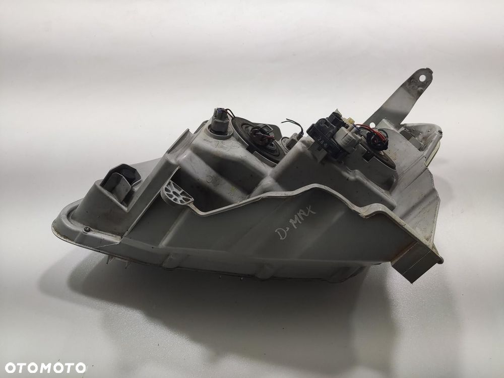 LAMPA PRAWA PRZÓD PRZEDNIA ISUZU D-MAX II 2011-2016 EUROPA - 7