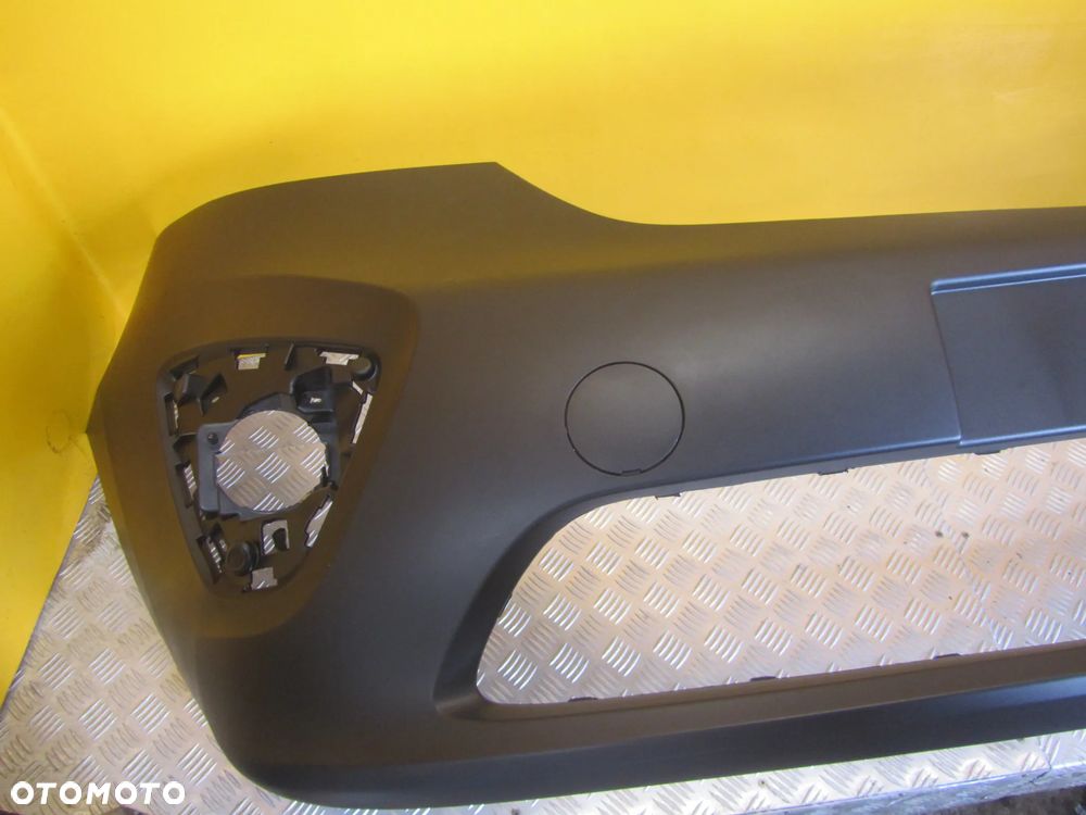 Zderzak Przód Opel Vivaro 2014r- - 4