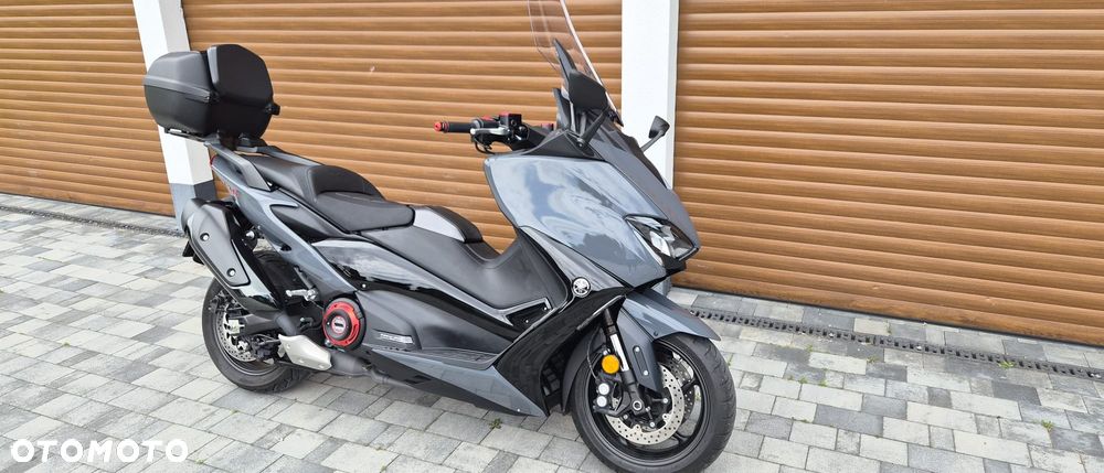 Yamaha Tmax - 24