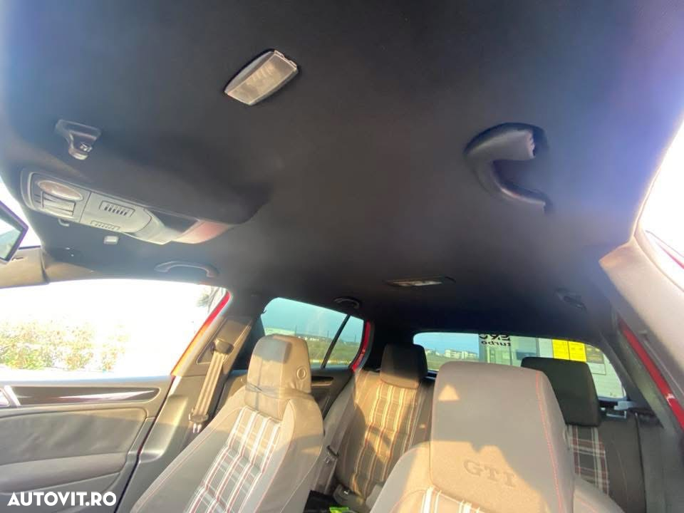 Volkswagen Golf - 18