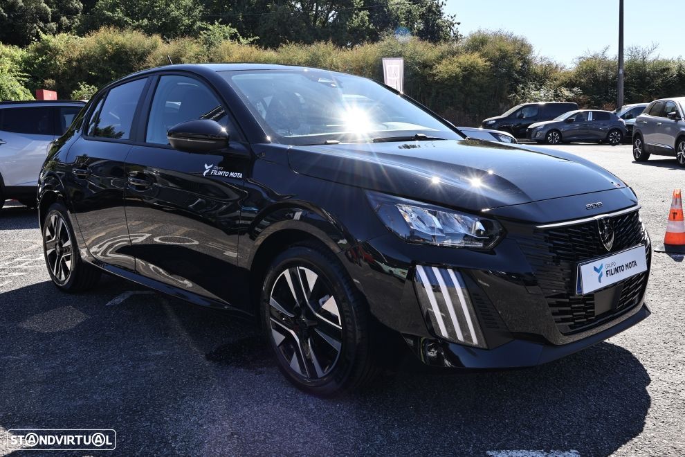 Peugeot 208 - 4
