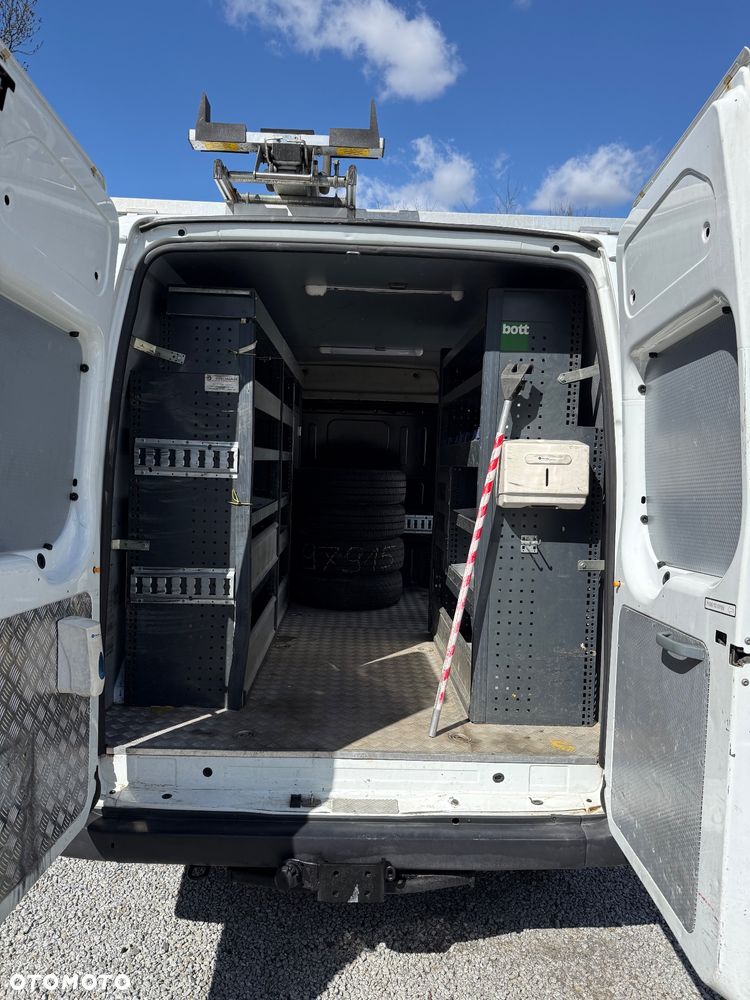 Ford Transit Furgon Warsztat 4x4 L2H2 2.2 TDCI 125KM 4x4 - 26