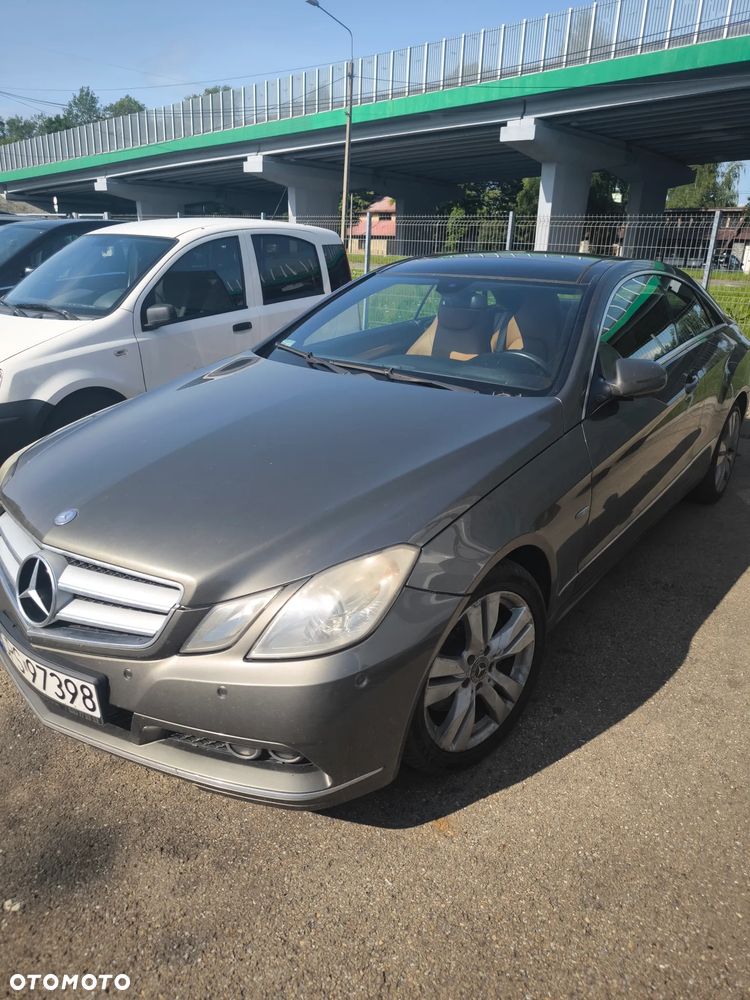 Mercedes-Benz Klasa E 350 CDI BlueEff - 5