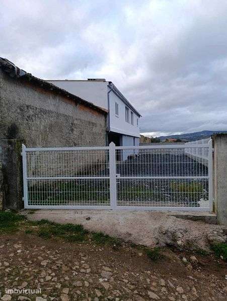 Vende-se Moradia T4 - Alfândega da Fé - Grande imagem: 4/12