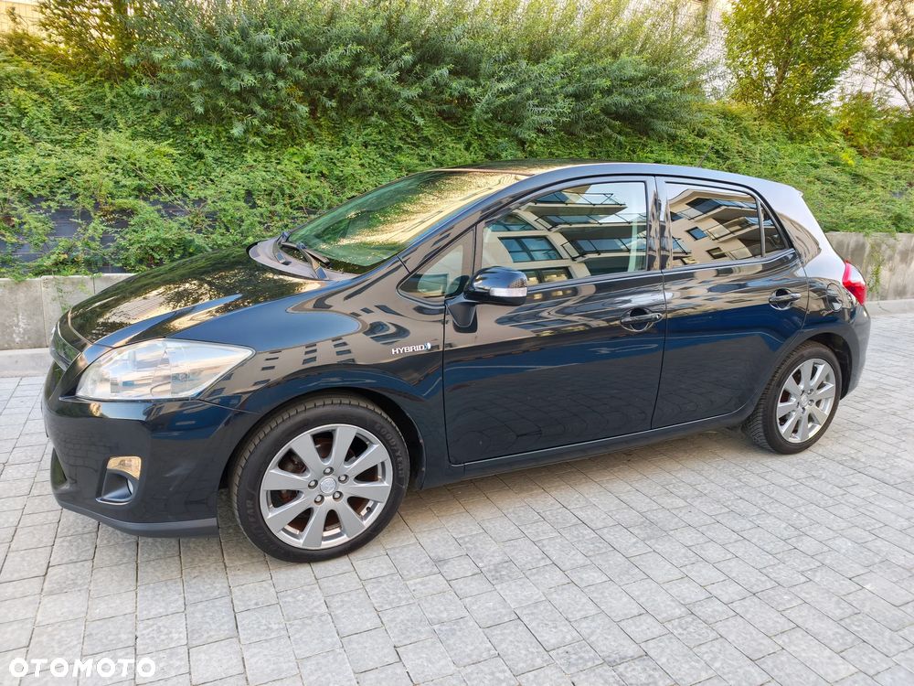 Toyota Auris - 11