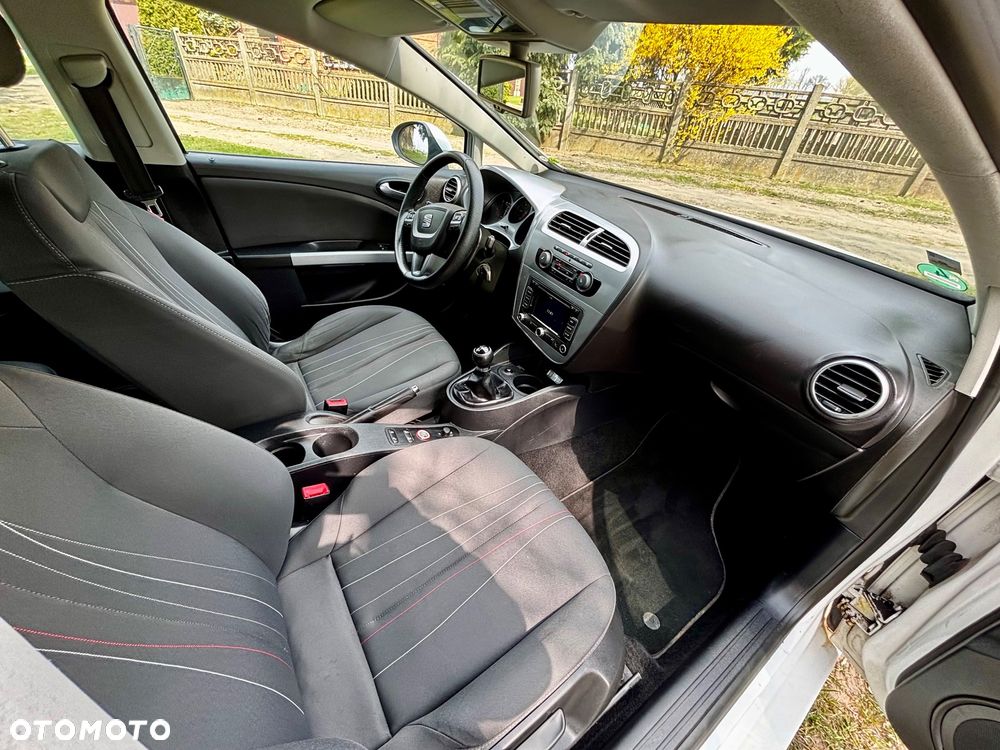 Seat Leon 1.6 TDI DPF Start&Stop Style - 29