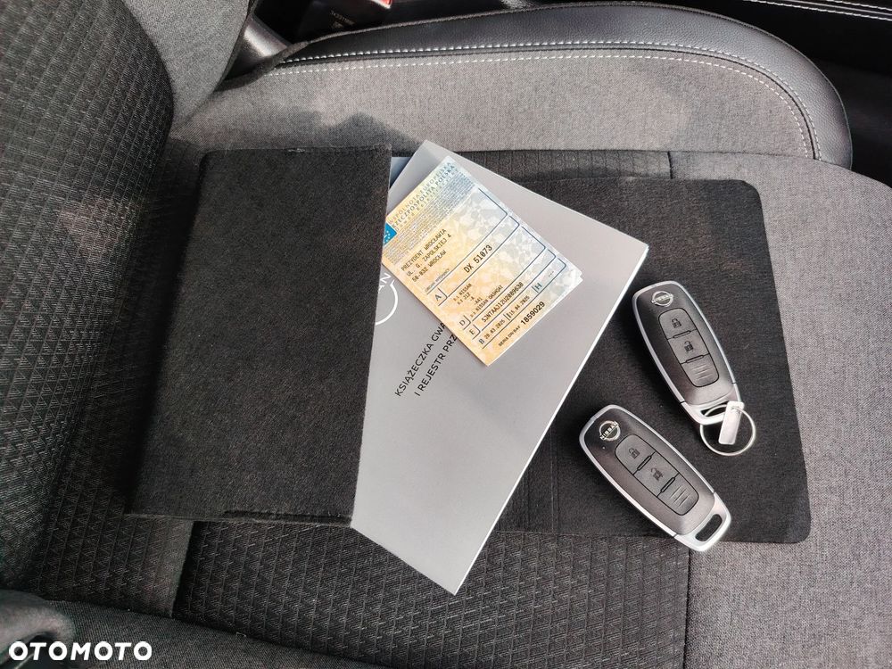 Nissan Qashqai 1.3 DIG-T MHEV N-Connecta Xtronic - 27